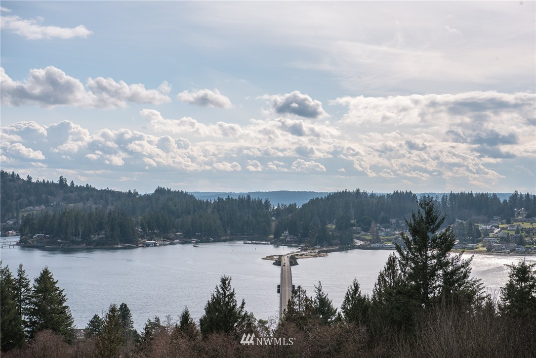 3006 80th Avenue NW, Gig Harbor, WA 98335