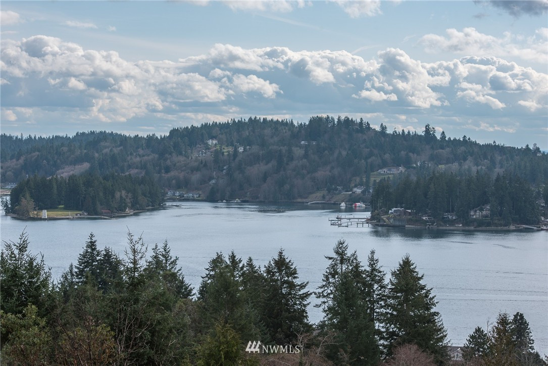 3006 80th Avenue NW, Gig Harbor, WA 98335