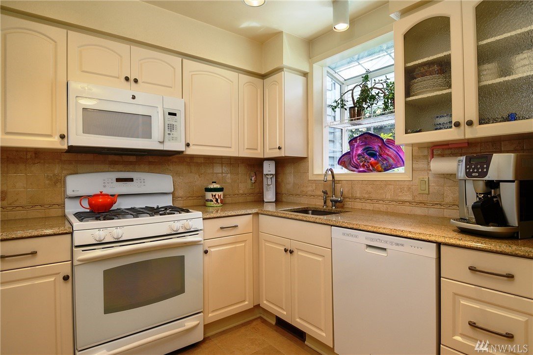3826 25th Ave W Seattle Wa 98199 3826 25th Ave W Seattle Wa 98199