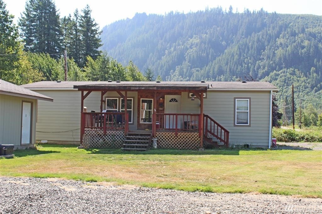 149 7th St , Morton, WA 98356