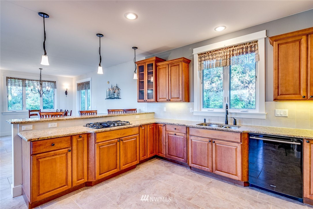 7503 188th Avenue Ct SW, Longbranch, WA 98351