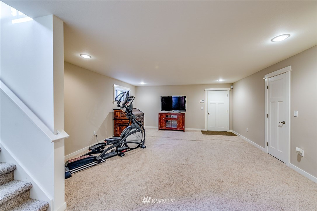 7503 188th Avenue Ct SW, Longbranch, WA 98351