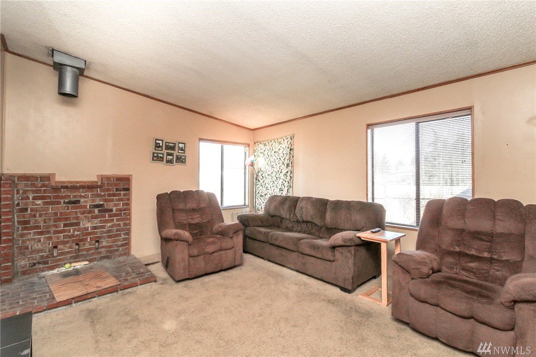 1203 104th Street E, Tacoma, WA 98445