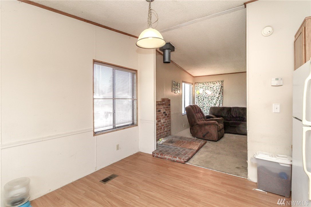 1203 104th Street E, Tacoma, WA 98445