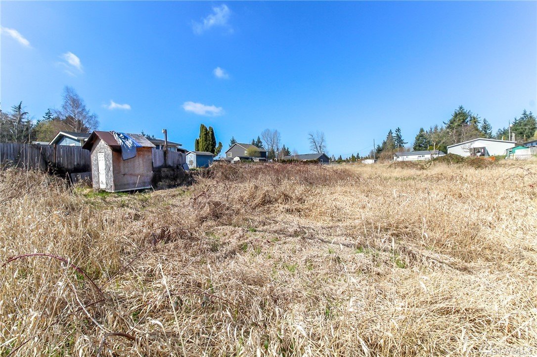 1203 104th Street E, Tacoma, WA 98445