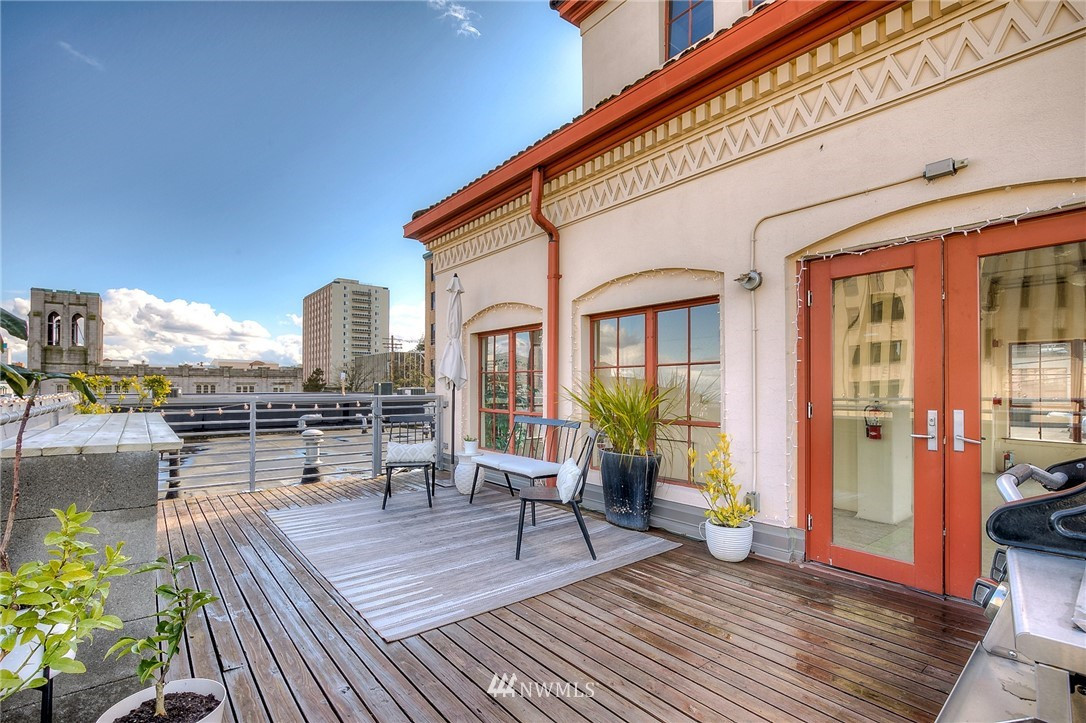 744 Market Street, Tacoma, WA 98402