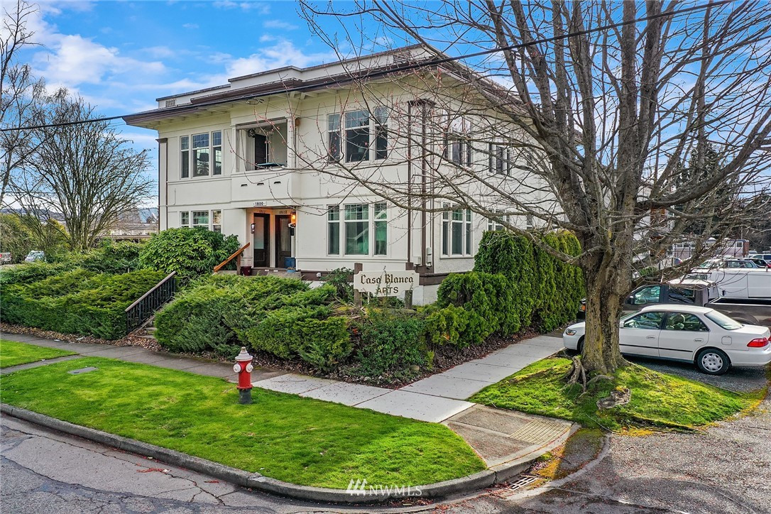 1800 D Street, Bellingham, WA 98225