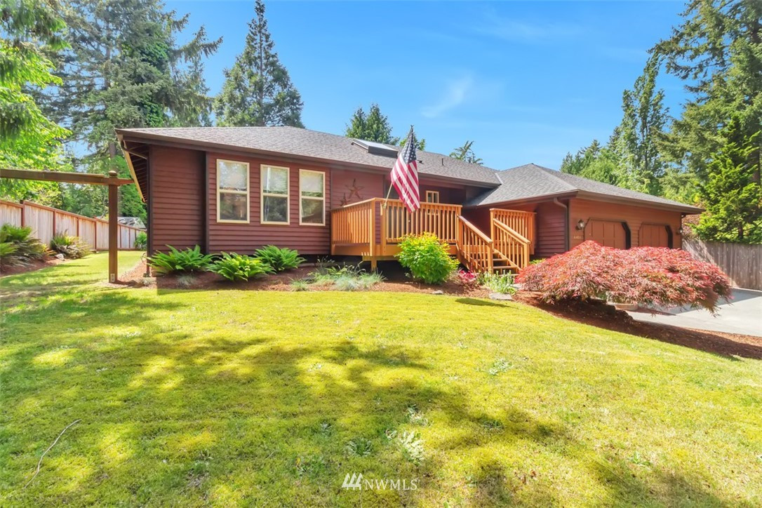 4406 Lakeridge Drive E, Lake Tapps, WA 98391
