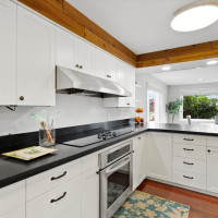 407 Grandey Way NE, Renton, WA 98056