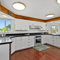 407 Grandey Way NE, Renton, WA 98056