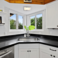 407 Grandey Way NE, Renton, WA 98056