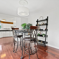 407 Grandey Way NE, Renton, WA 98056