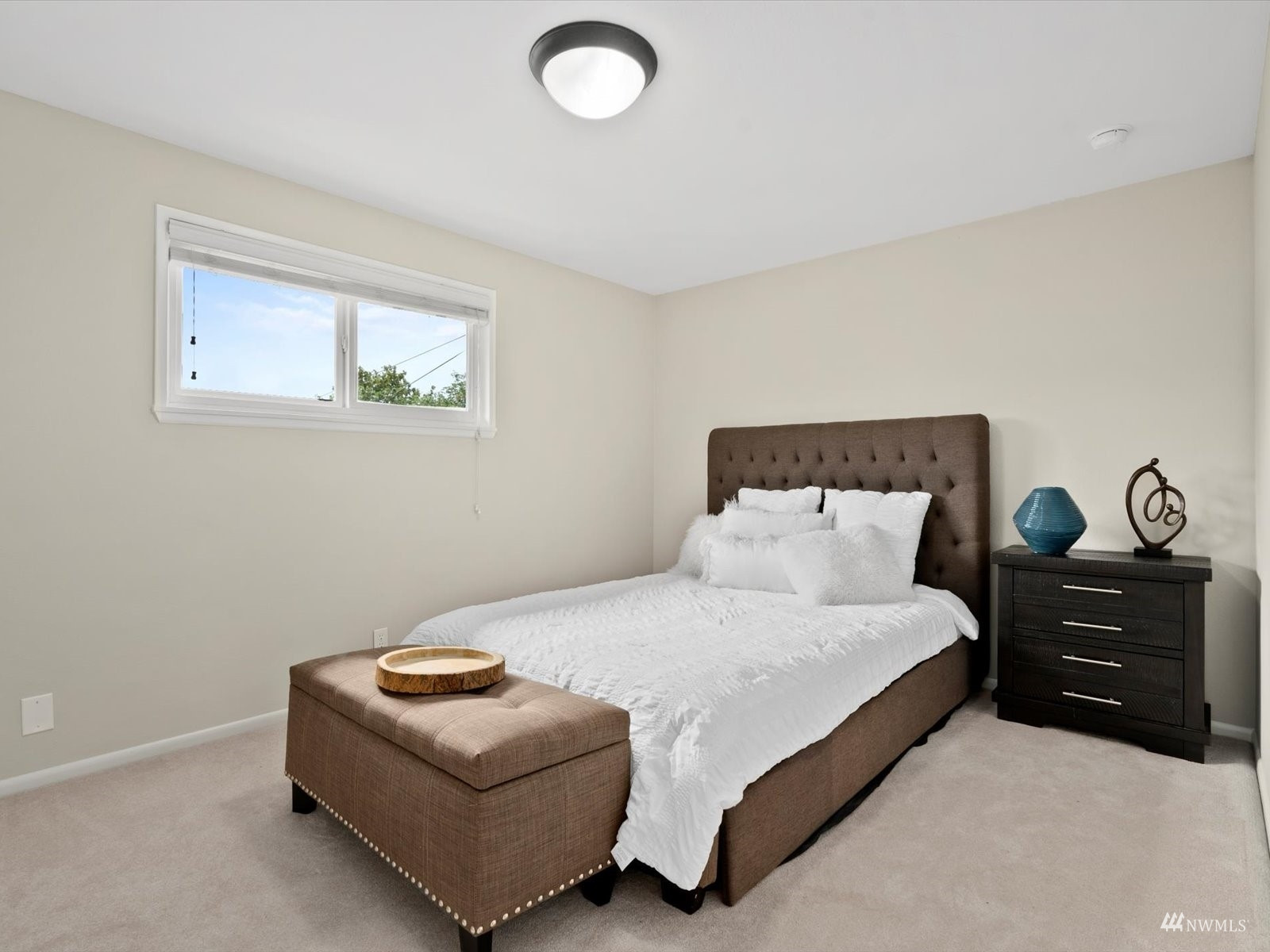 407 Grandey Way NE, Renton, WA 98056