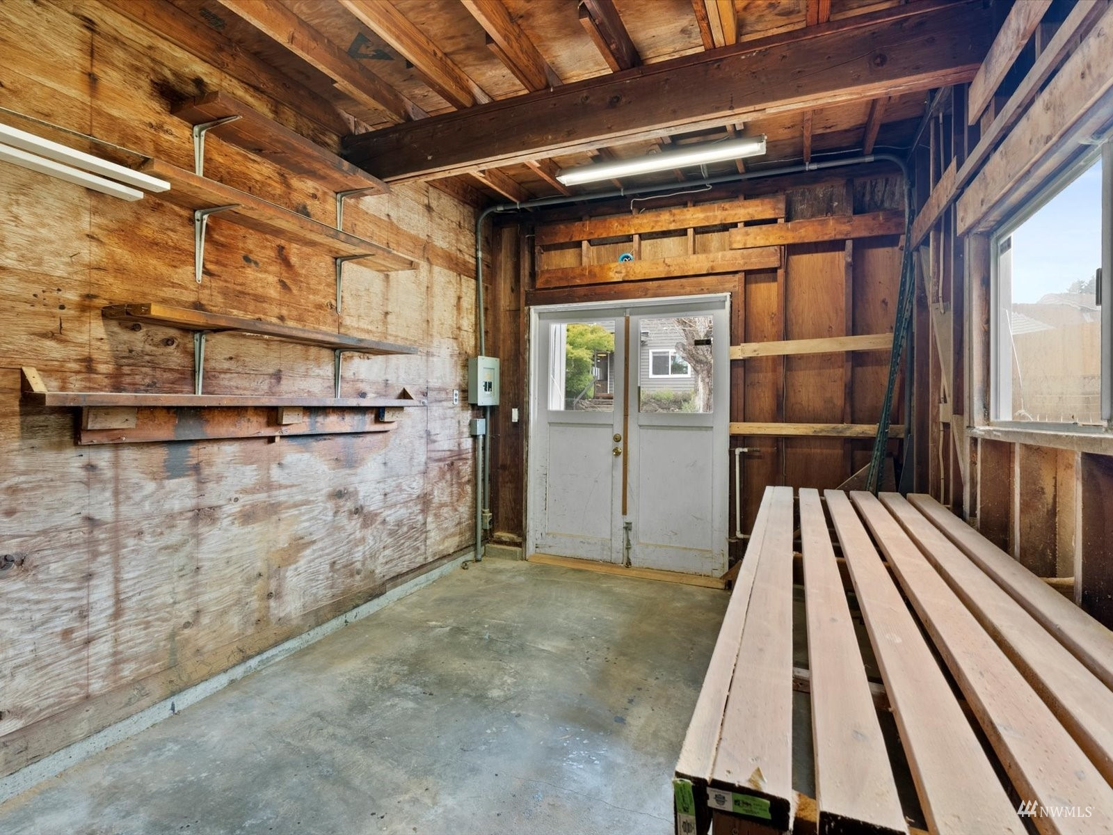 407 Grandey Way NE, Renton, WA 98056