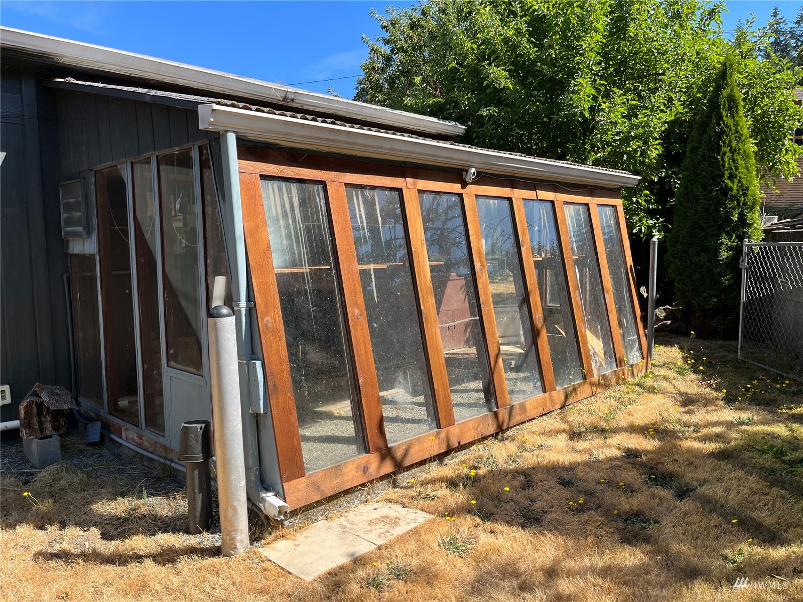 407 Grandey Way NE, Renton, WA 98056