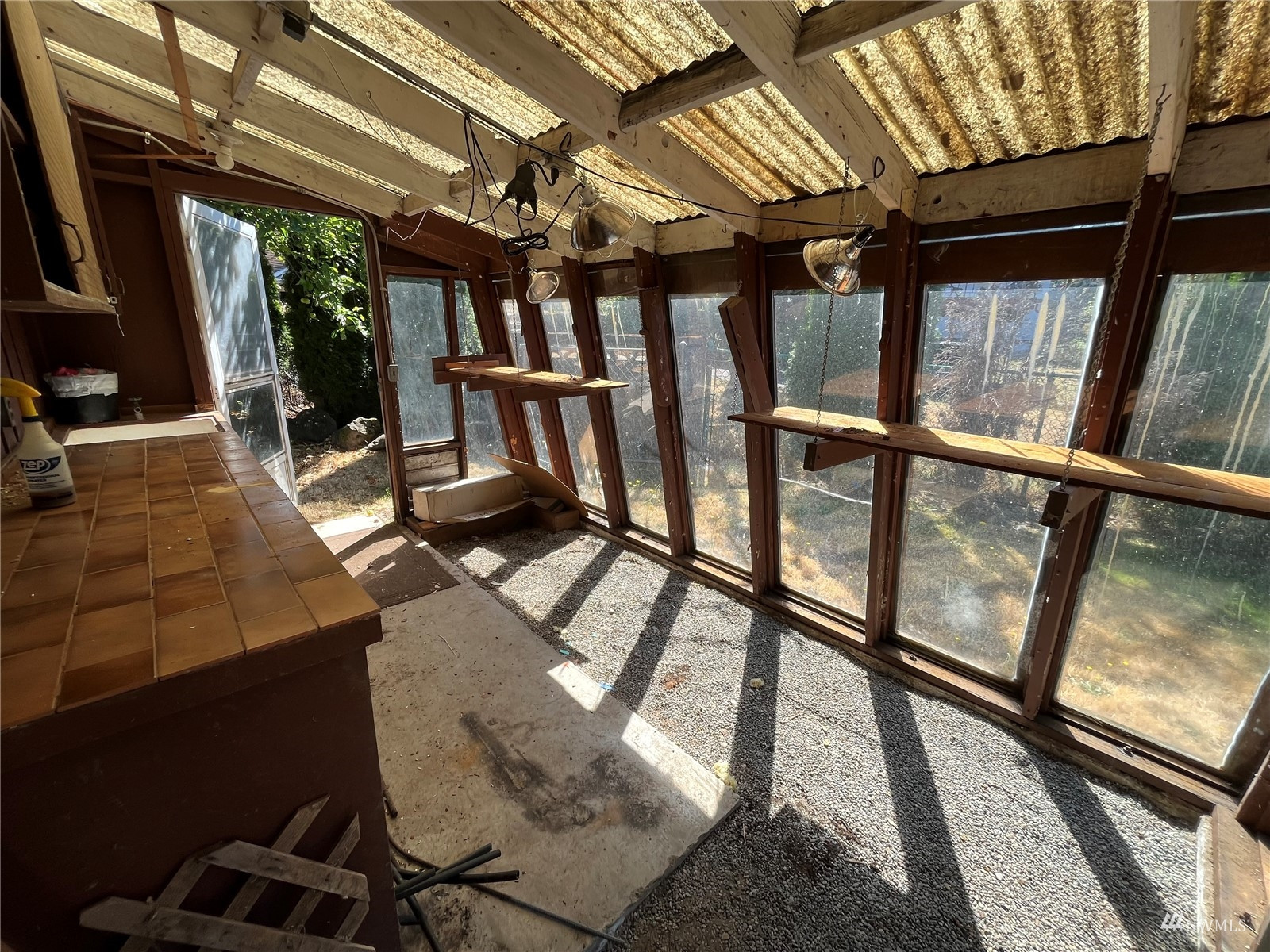 407 Grandey Way NE, Renton, WA 98056