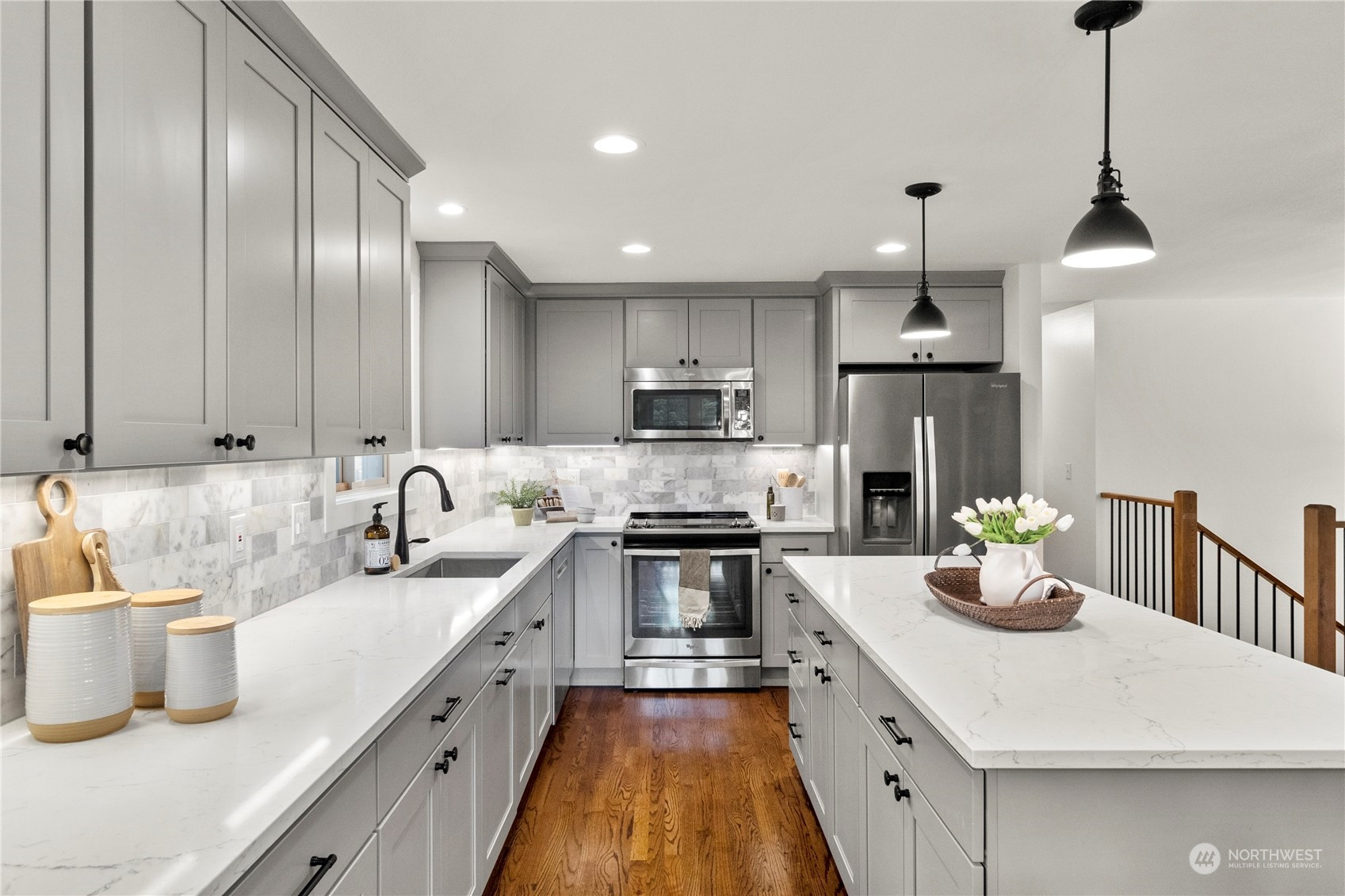 130 Park Avenue NW, Gig Harbor, WA 98335