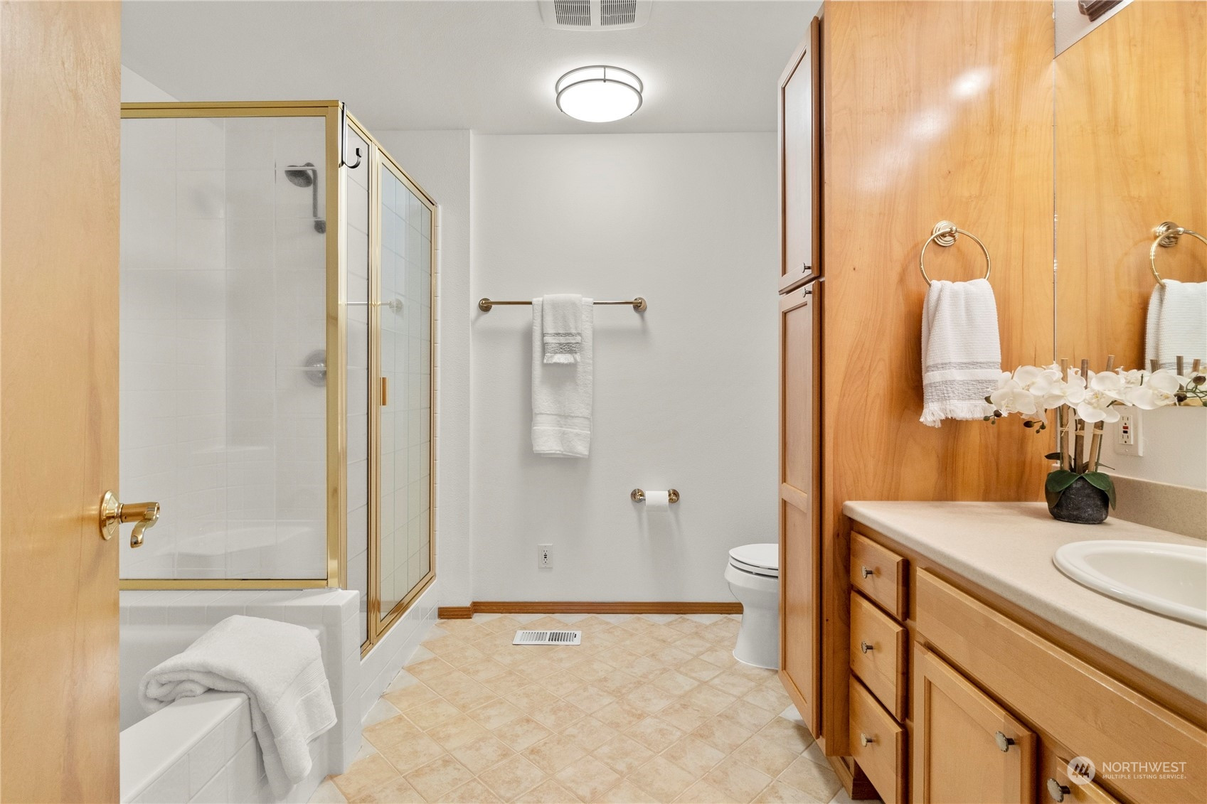 130 Park Avenue NW, Gig Harbor, WA 98335