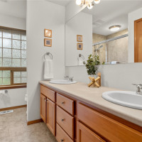 130 Park Avenue NW, Gig Harbor, WA 98335