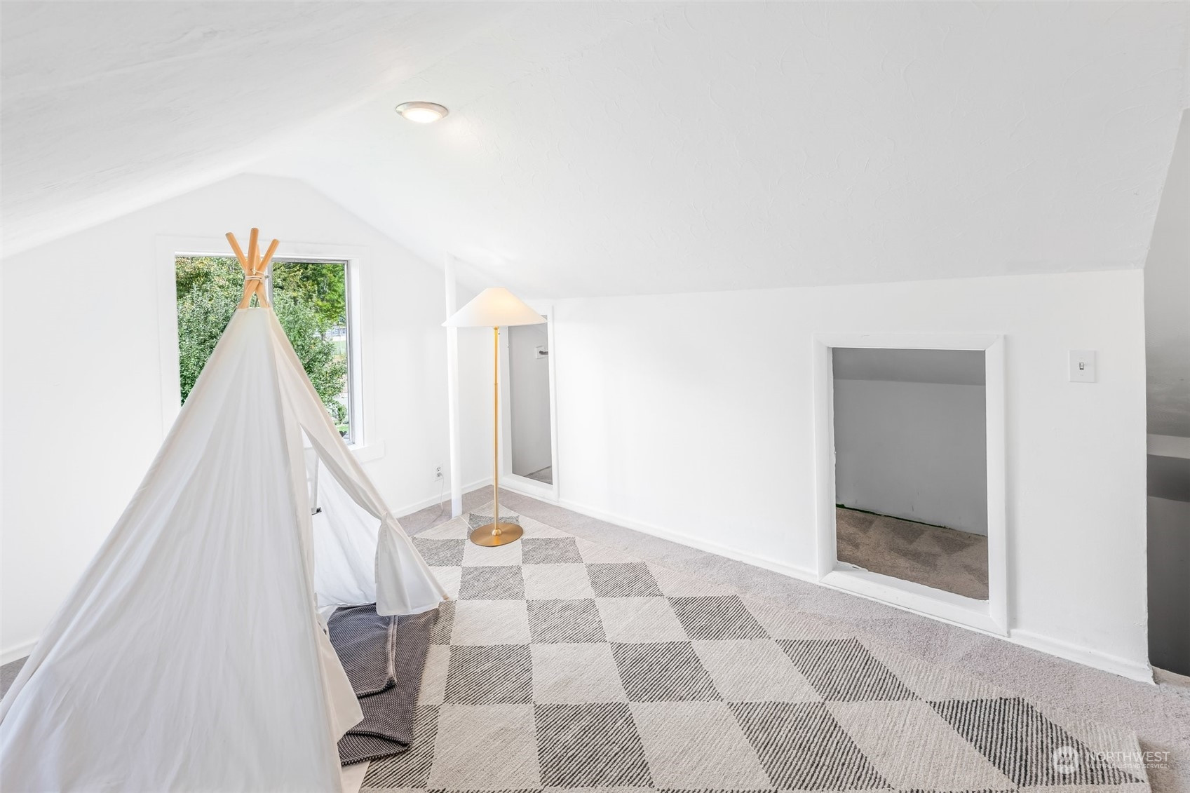 1105 Tacoma Avenue, Port Orchard, WA 98366