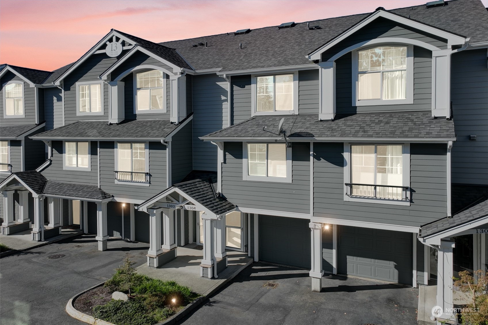 16125 Juanita Woodinville Way NE, Bothell, WA 98011