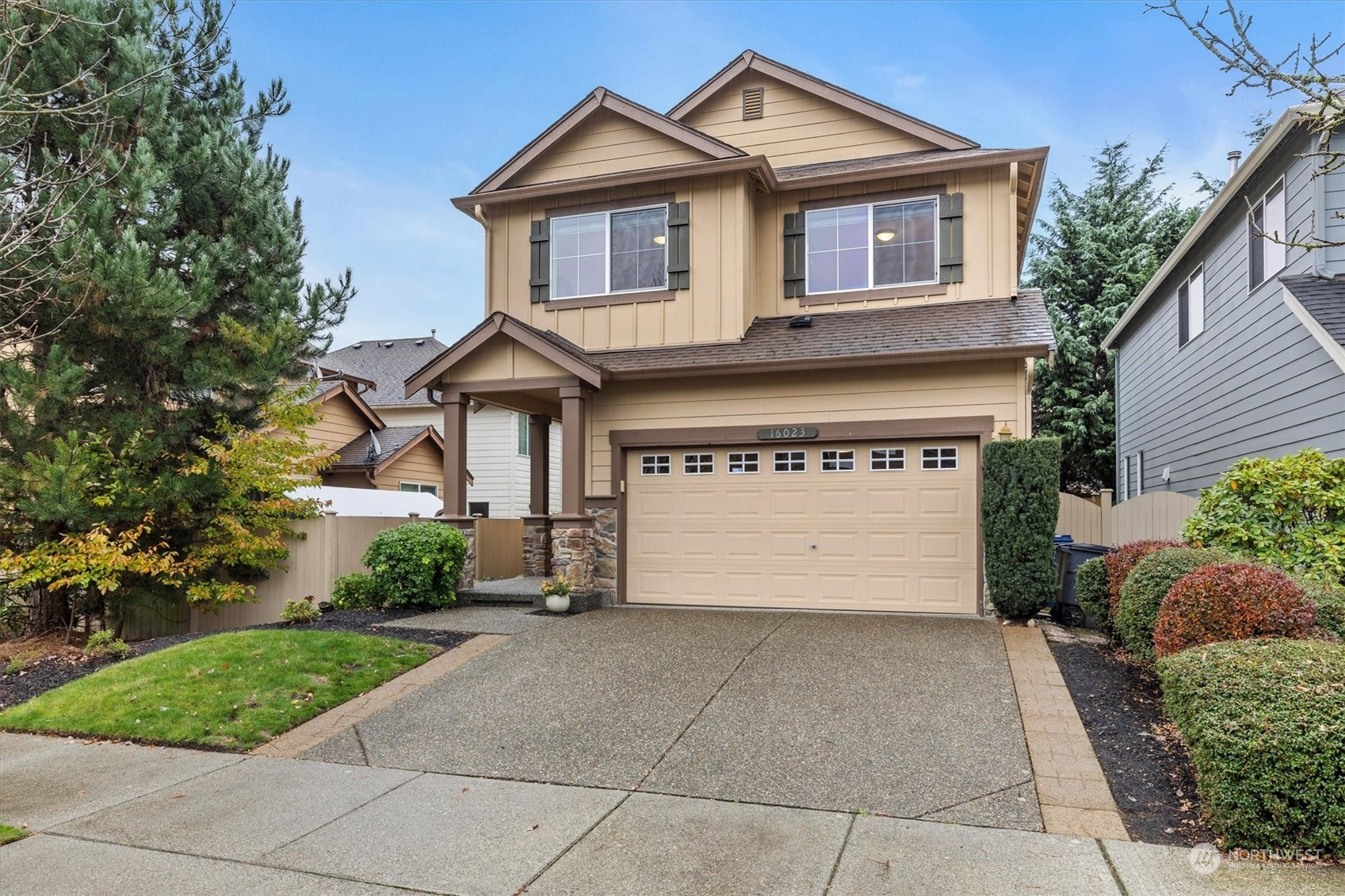 16023 35th Park SE, Bothell, WA 98012