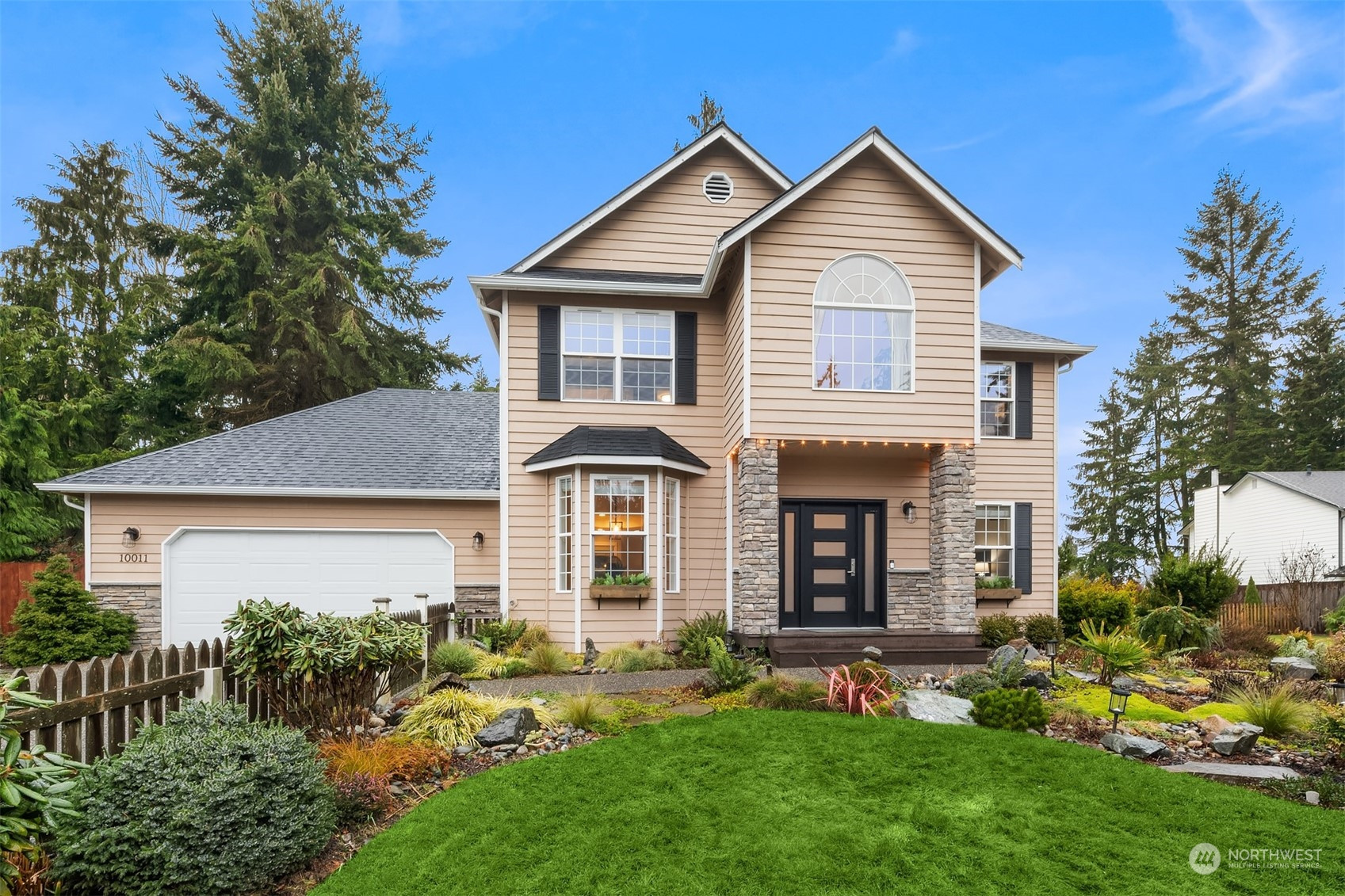 10011 40th Place SE, Lake Stevens, WA 98258