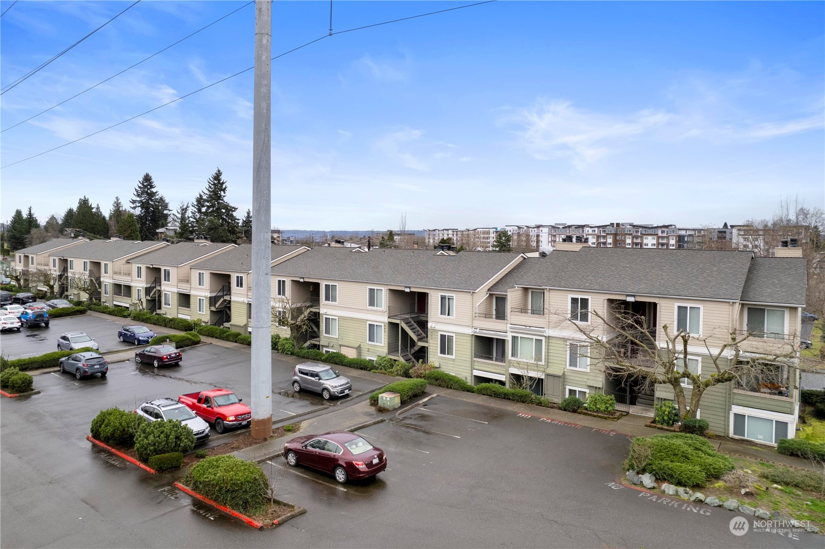 3233 NE 12th Street, Renton, WA 98056