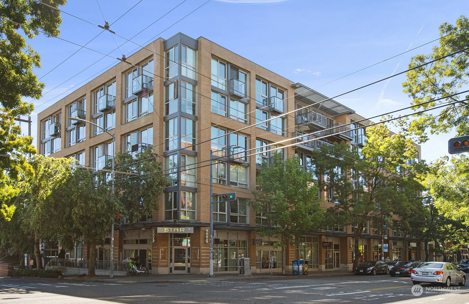 530 Broadway E, Seattle, WA 98102