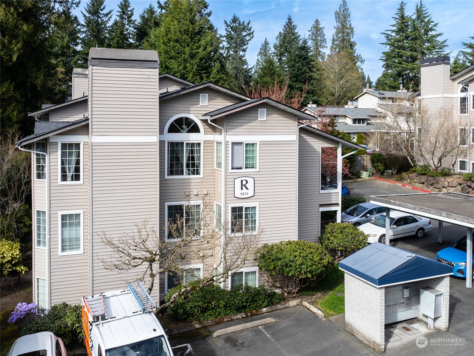 9834 NE 122nd Street, Kirkland, WA 98034