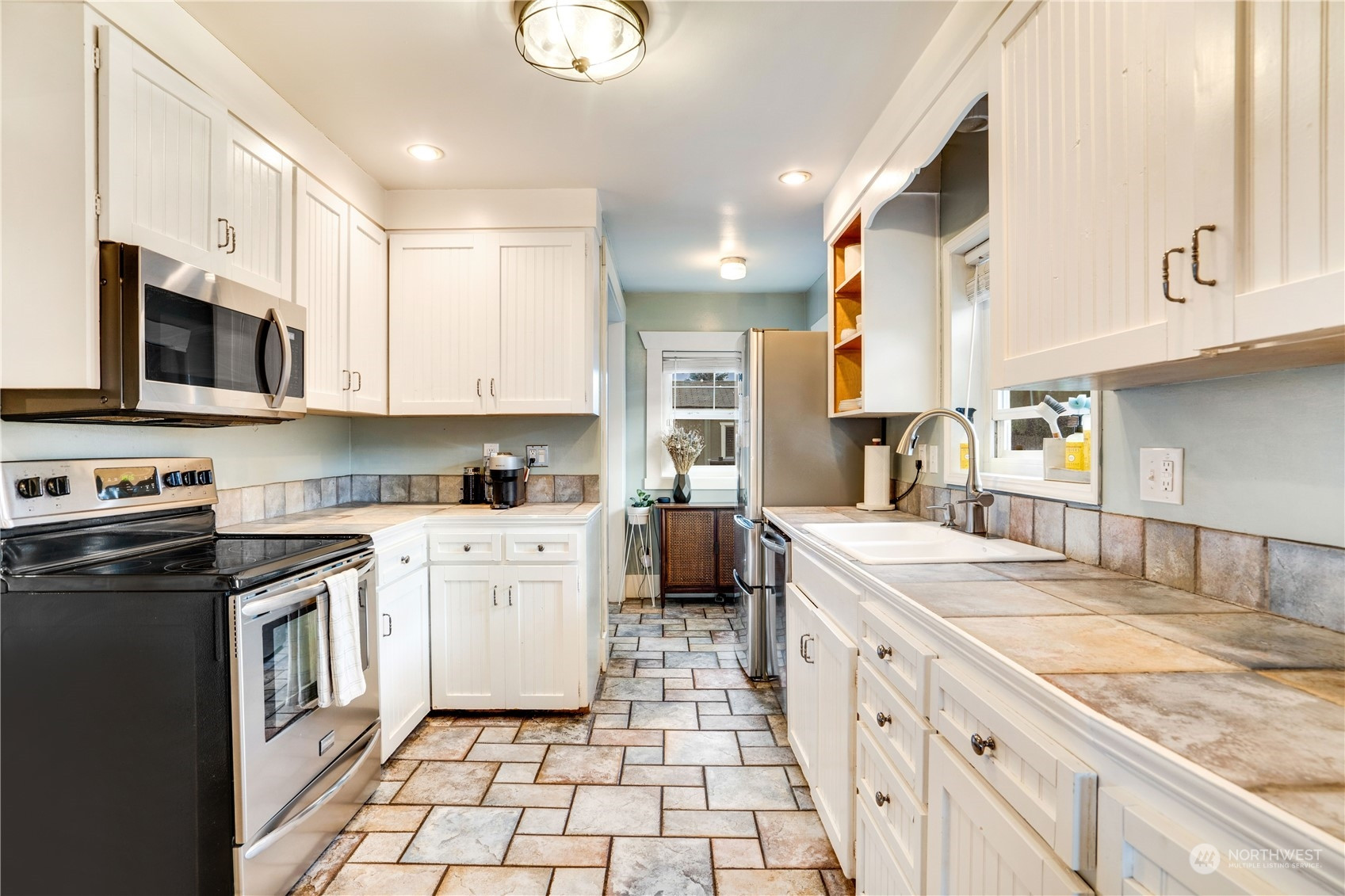 4525 N 10th Street, Tacoma, WA 98406