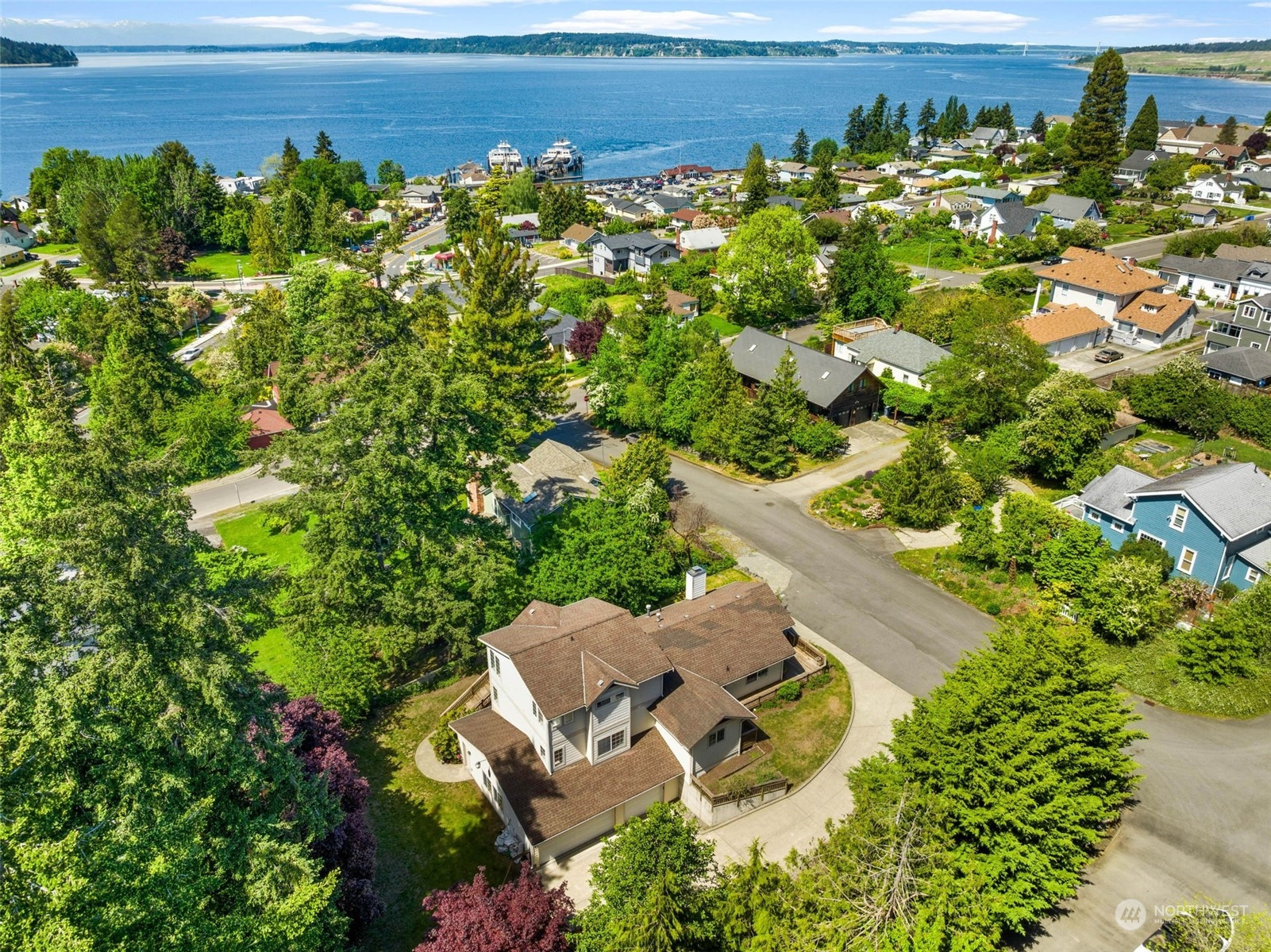 410 Steilacoom Street, Steilacoom, WA 98388