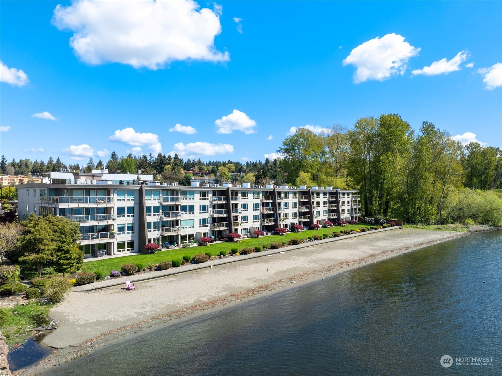 9727 NE Juanita Drive, Kirkland, WA 98034