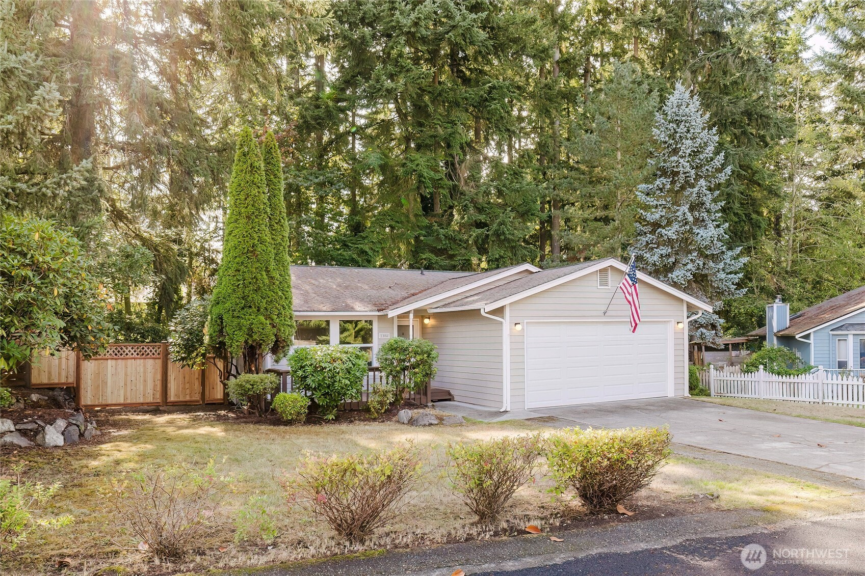 1504 NW Lakehill Circle, Silverdale, WA 98383