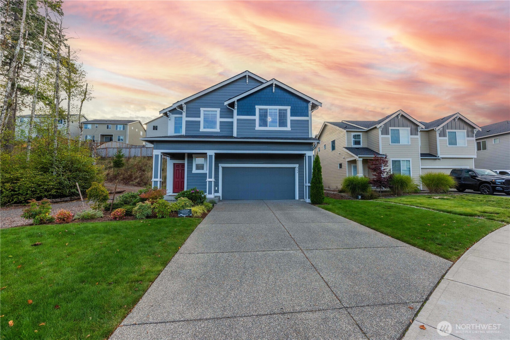 959 Baker Heights Loop, Bremerton, WA 98312