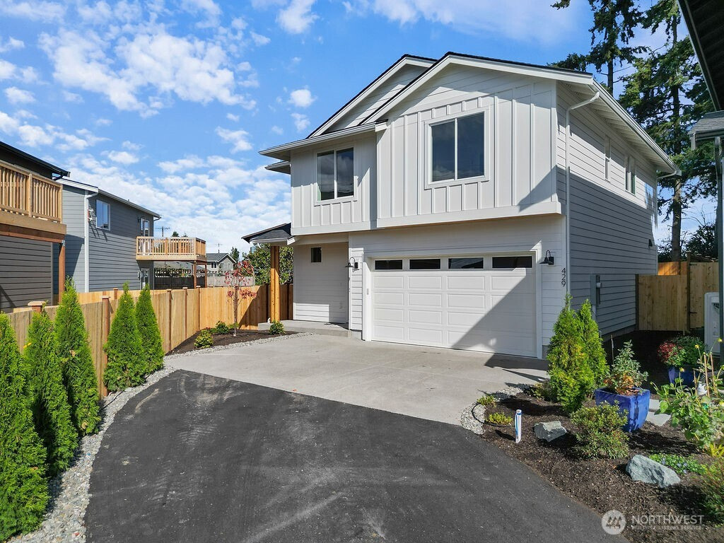 429 Legion Drive, Everett, WA 98201