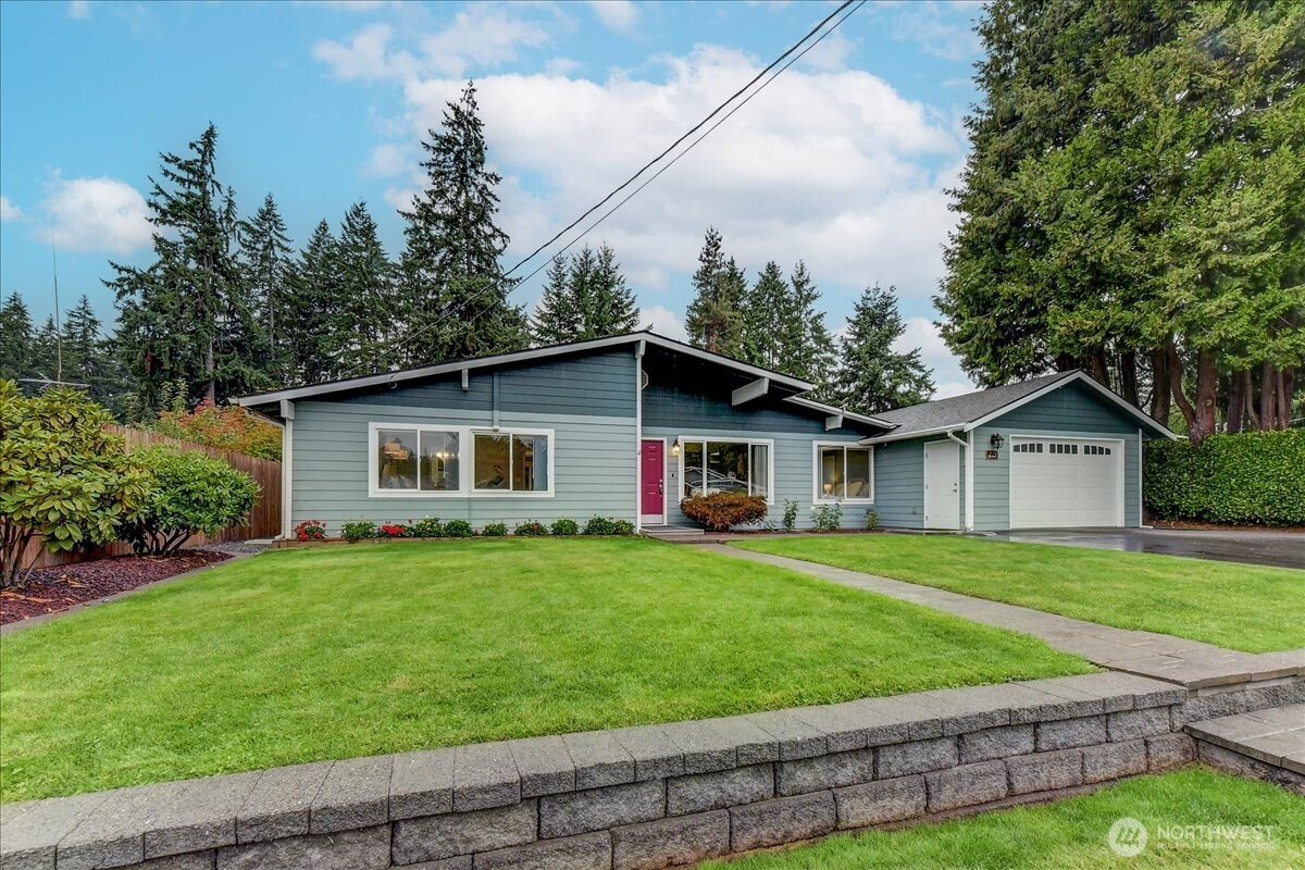 8819 123 Avenue SE, Newcastle, WA 98056