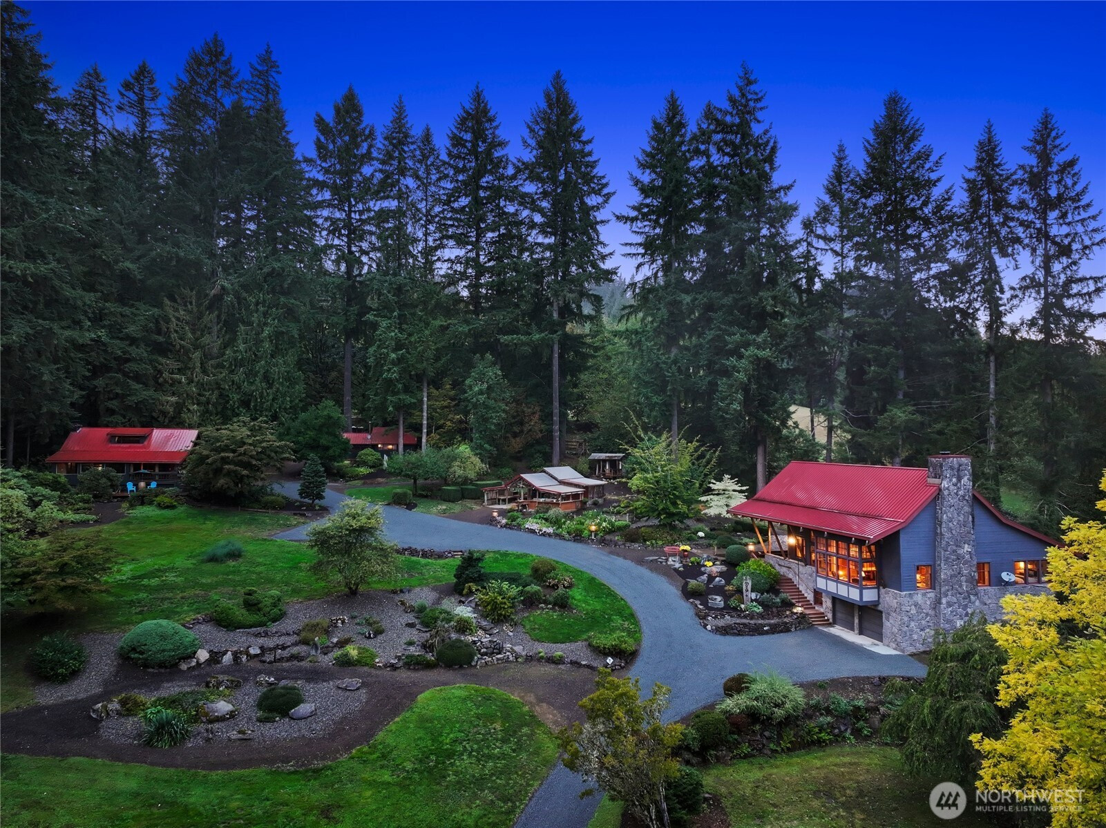 18013 W Snoqualmie Valley Road NE, Duvall, WA 98019