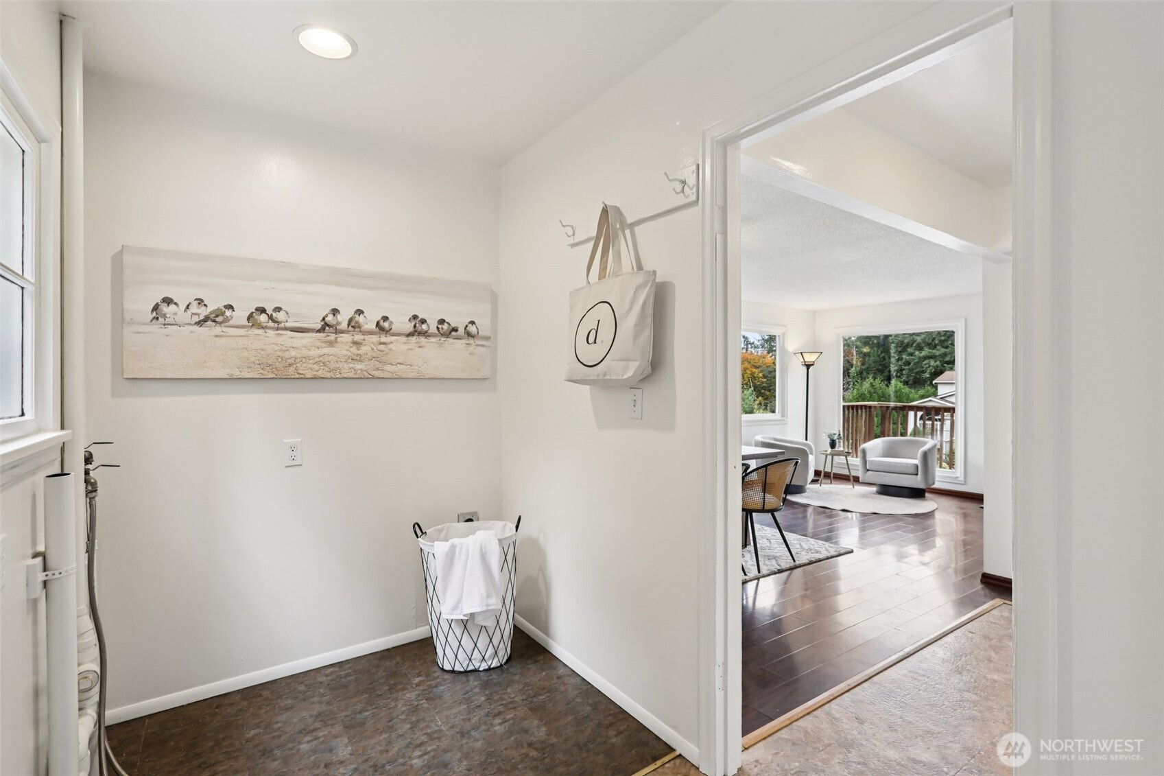 15827 42nd Avenue S, Tukwila, WA 98188