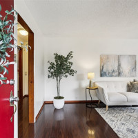 15827 42nd Avenue S, Tukwila, WA 98188