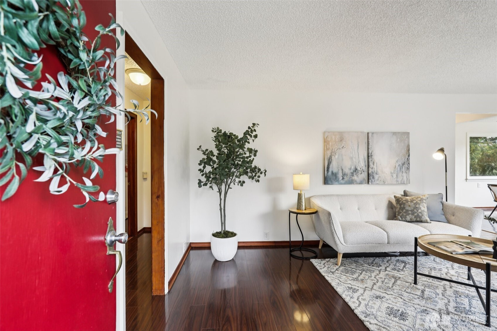 15827 42nd Avenue S, Tukwila, WA 98188