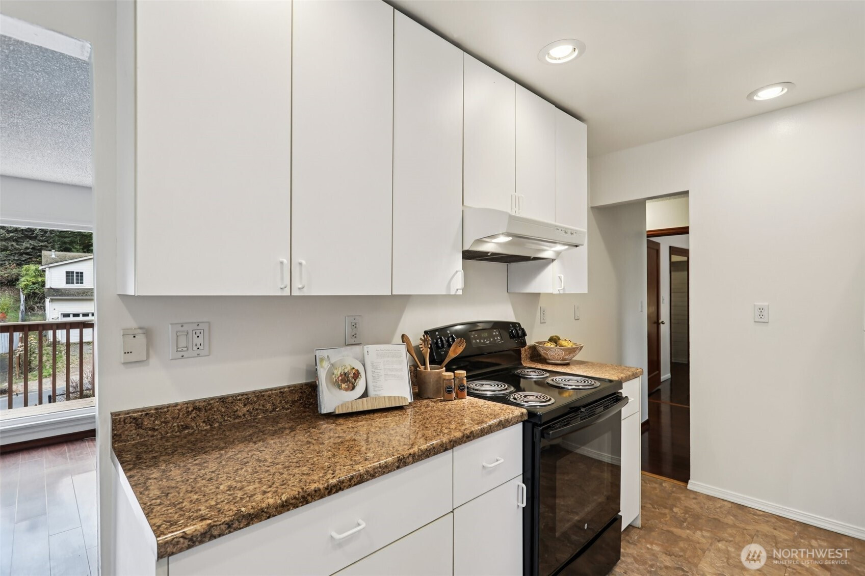 15827 42nd Avenue S, Tukwila, WA 98188