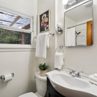 15827 42nd Avenue S, Tukwila, WA 98188