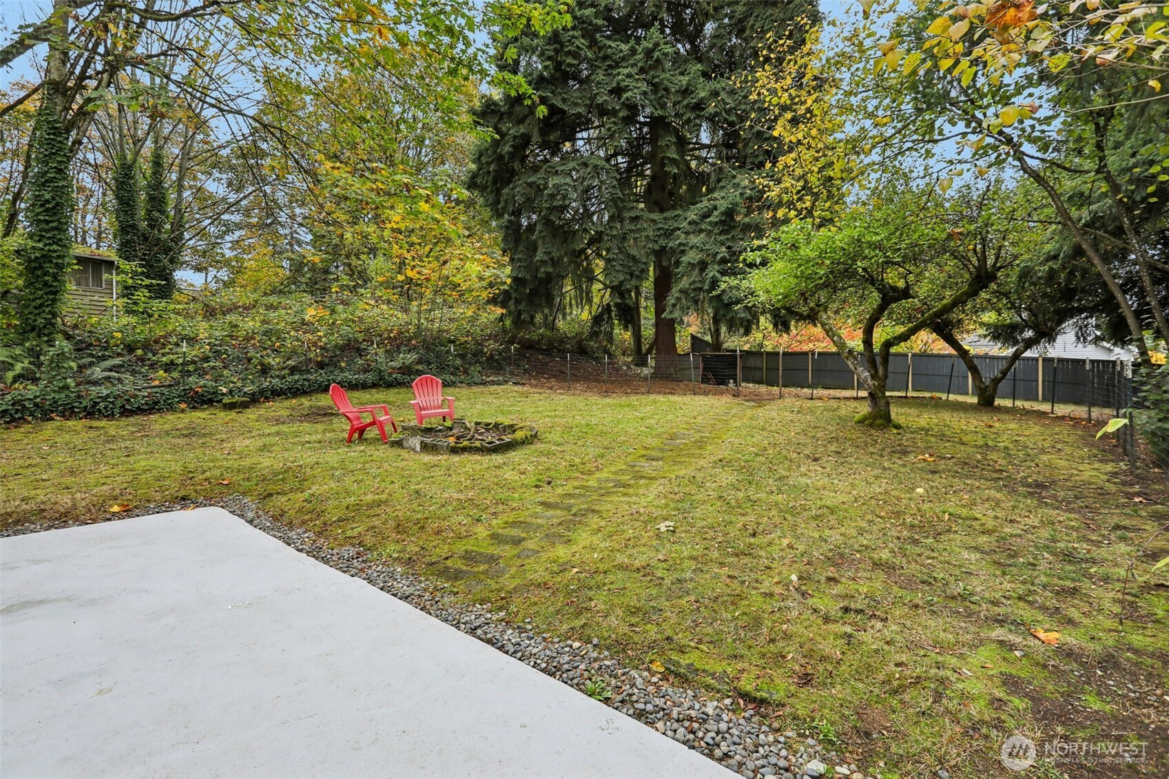 15827 42nd Avenue S, Tukwila, WA 98188