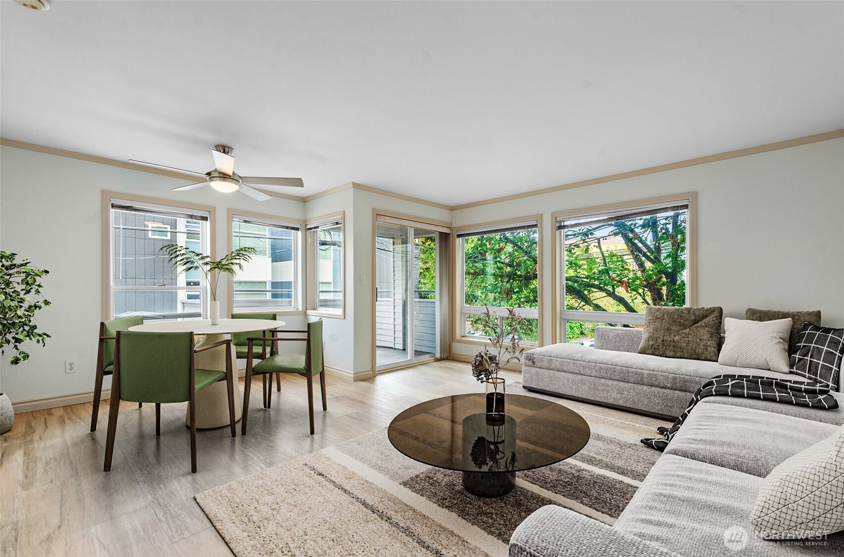 614 E Lynn Street, Seattle, WA 98102