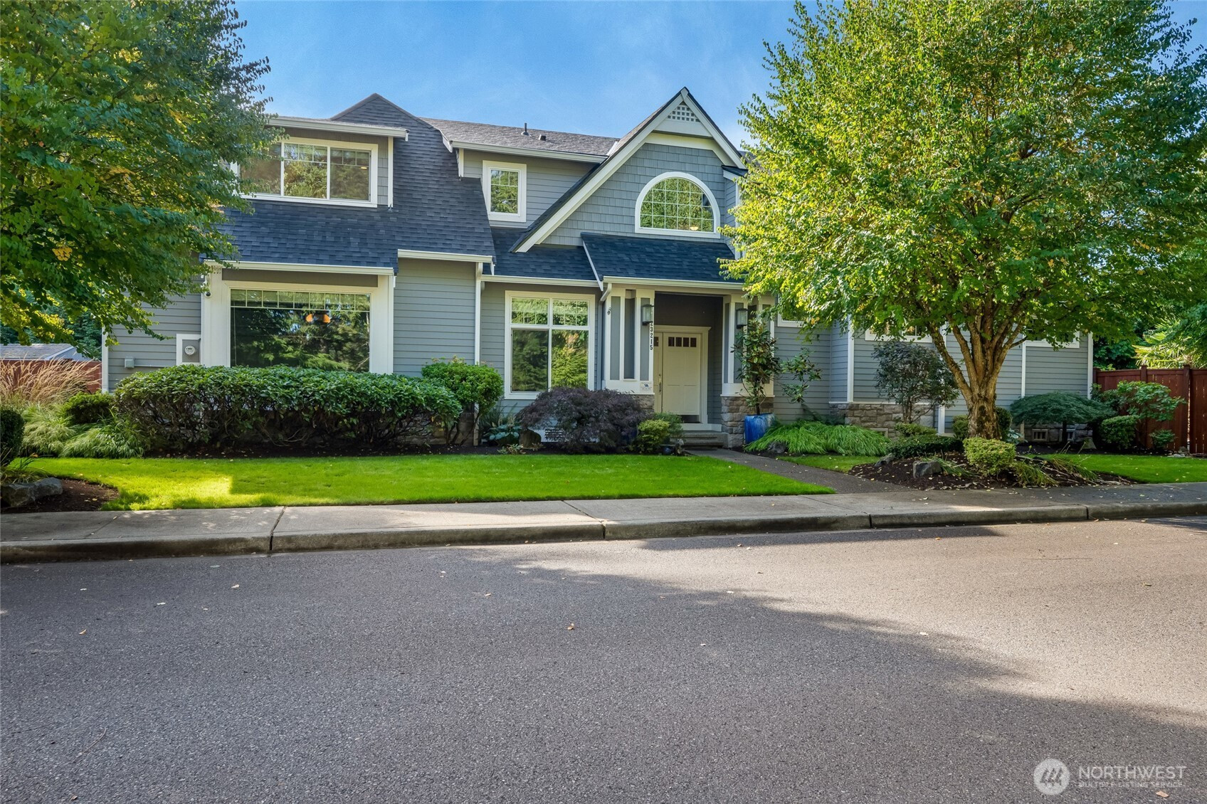 23215 SE 284th Street, Maple Valley, WA 98038