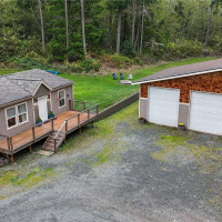 975 Little Valley Lane, Greenbank, WA 98253