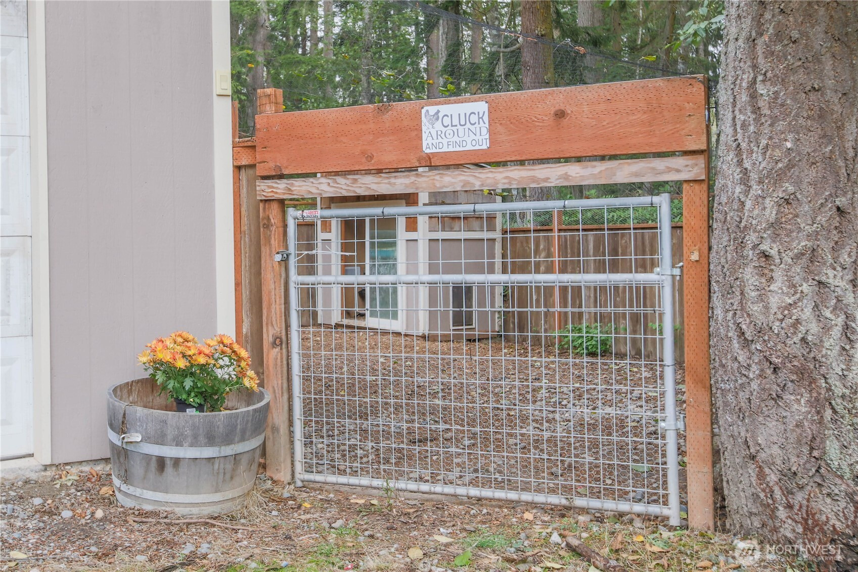 975 Little Valley Lane, Greenbank, WA 98253