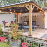 975 Little Valley Lane, Greenbank, WA 98253