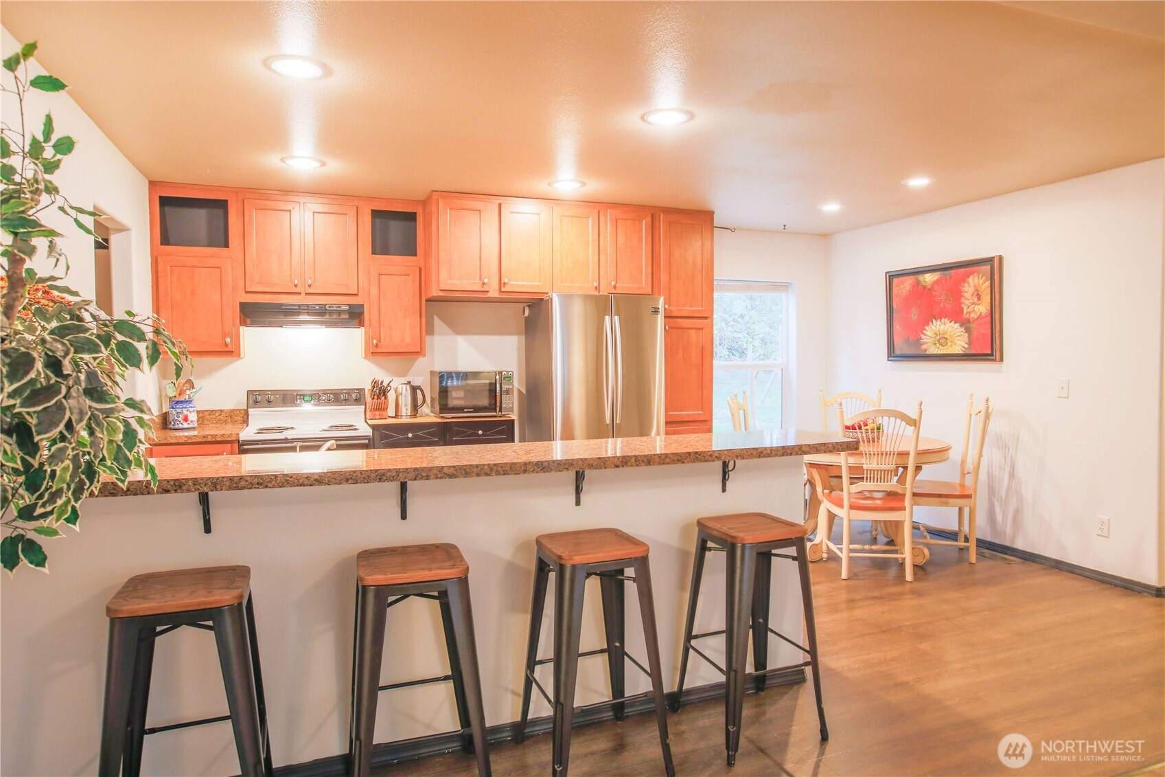 975 Little Valley Lane, Greenbank, WA 98253